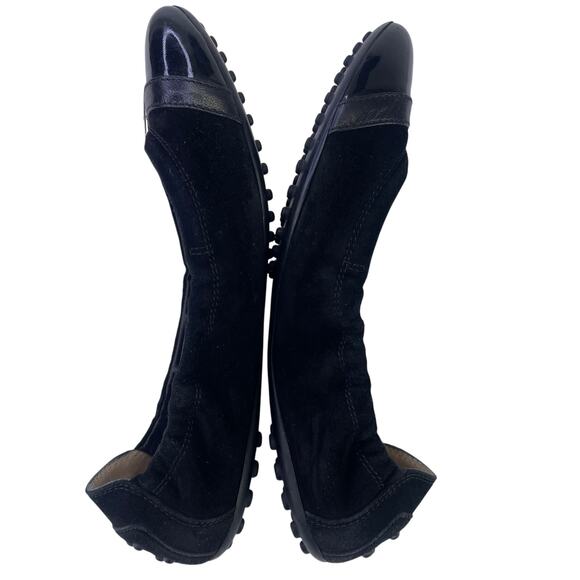 Tods Women Black Suede Ballet Flats Patent Leather Cap Toe Buckle Detail Sz 36.5 - Picture 4 of 13